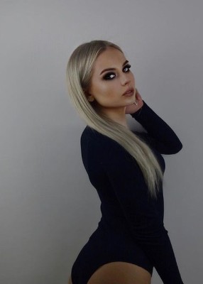 Проститутка Адель