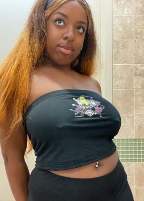 Проститутка Наоми